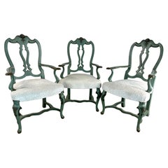 Set of 3 Italians hall chairs in carved wood and blue patina