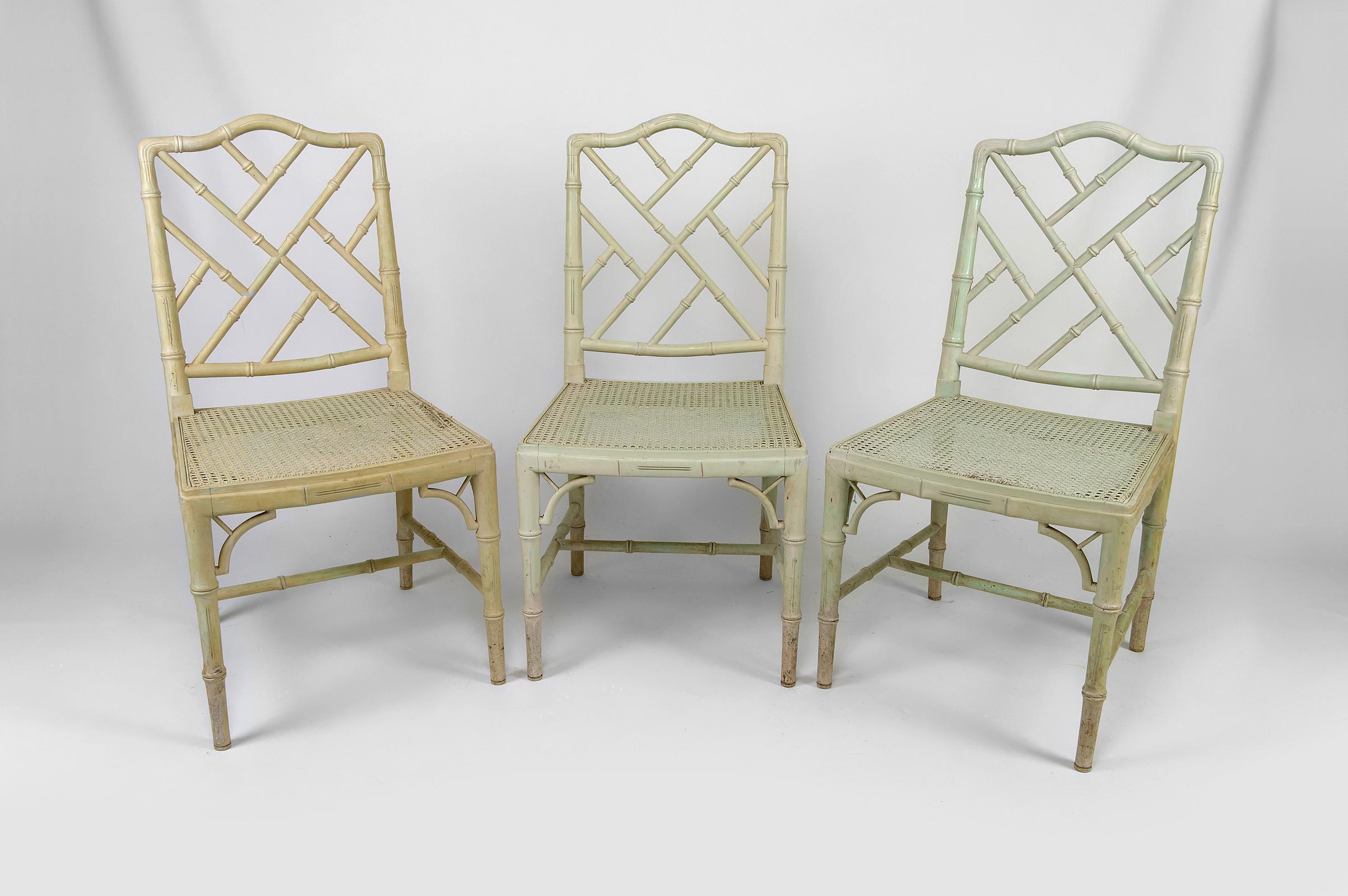 Set of 3 chairs in Asian style.

Japonism / Aesthetic Movement, France, circa 1900

Structure in good condition, traces of use. Damaged canings.

Dimensions:
height 92 cm
width 48 cm
depth 50 cm
seat height 42 cm