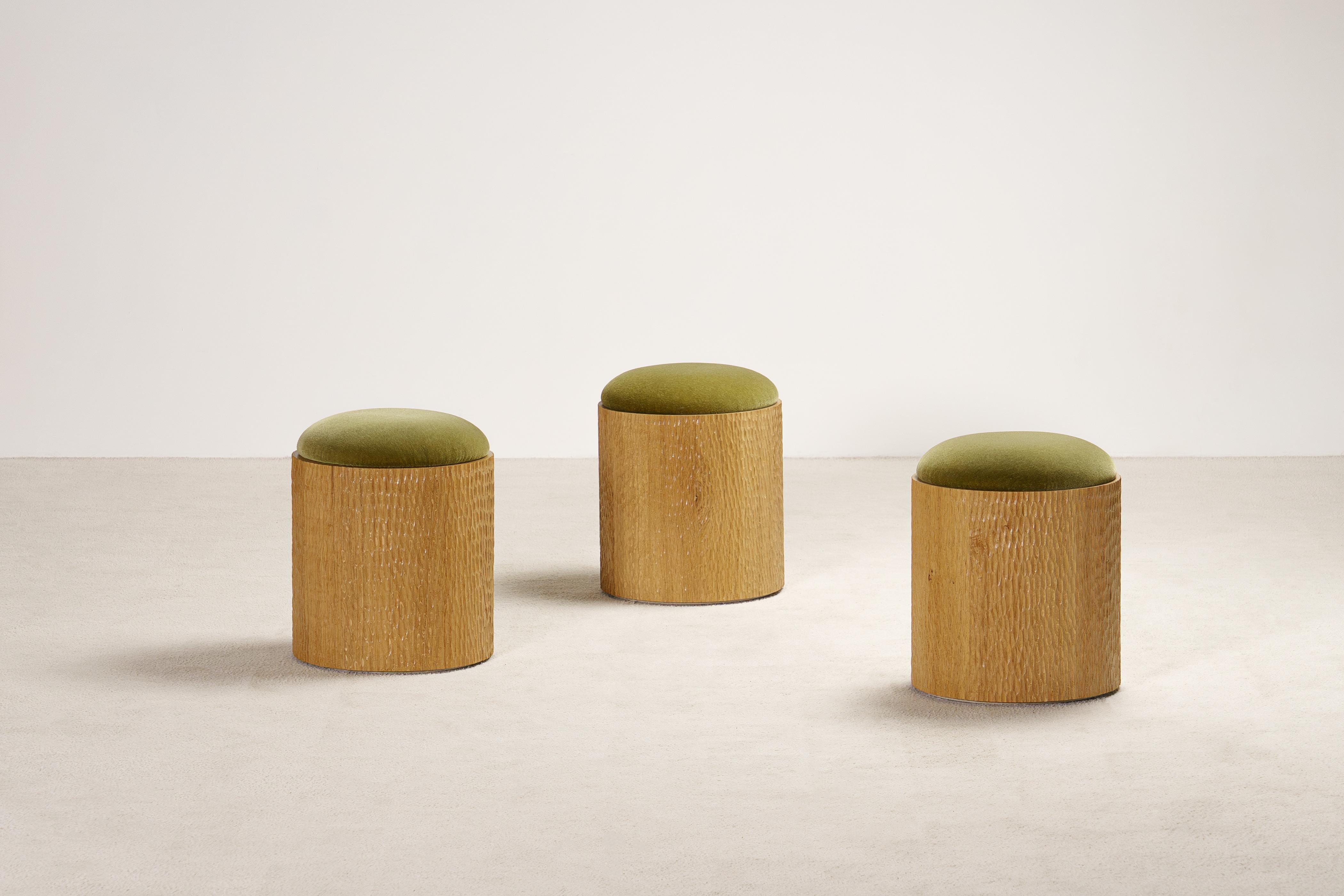 3er-Set Jessie Hocker von Proisy Studio. Luxuriöser Mohair-Stoff. im Zustand „Neu“ im Angebot in Paris, FR