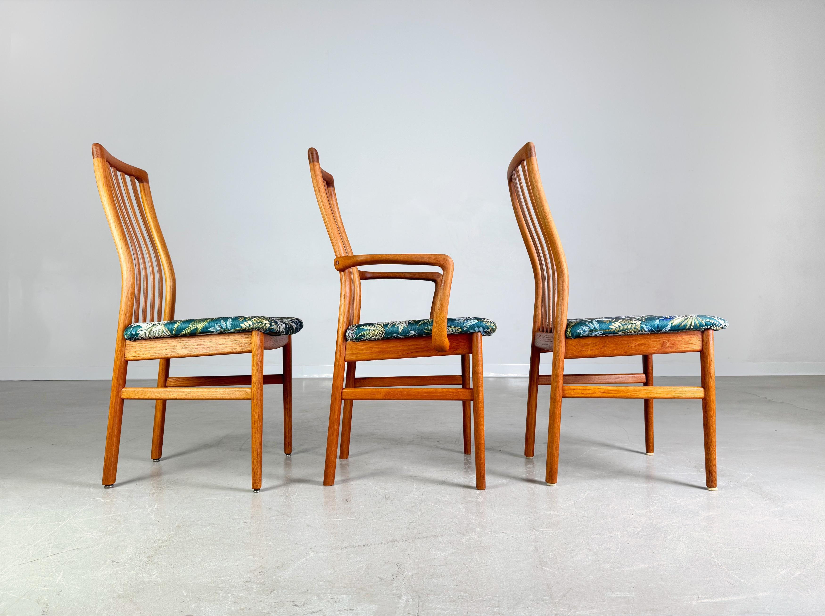 3er Set Kai Kristiansen Midcentury Stühle Schou Andersen Møbelfabrik Teak (Mitte des 20. Jahrhunderts) im Angebot