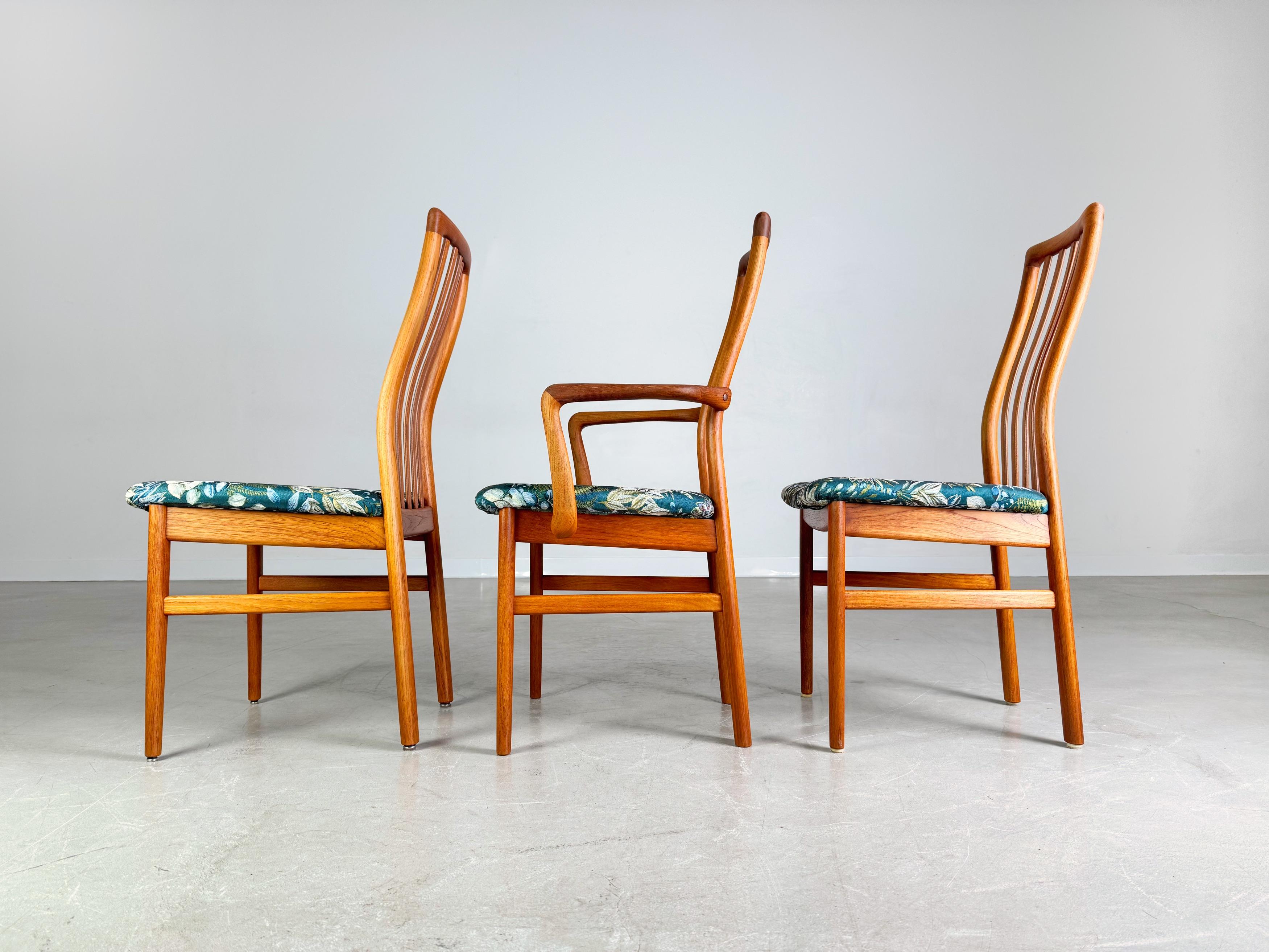 3er Set Kai Kristiansen Midcentury Stühle Schou Andersen Møbelfabrik Teak (Teakholz) im Angebot