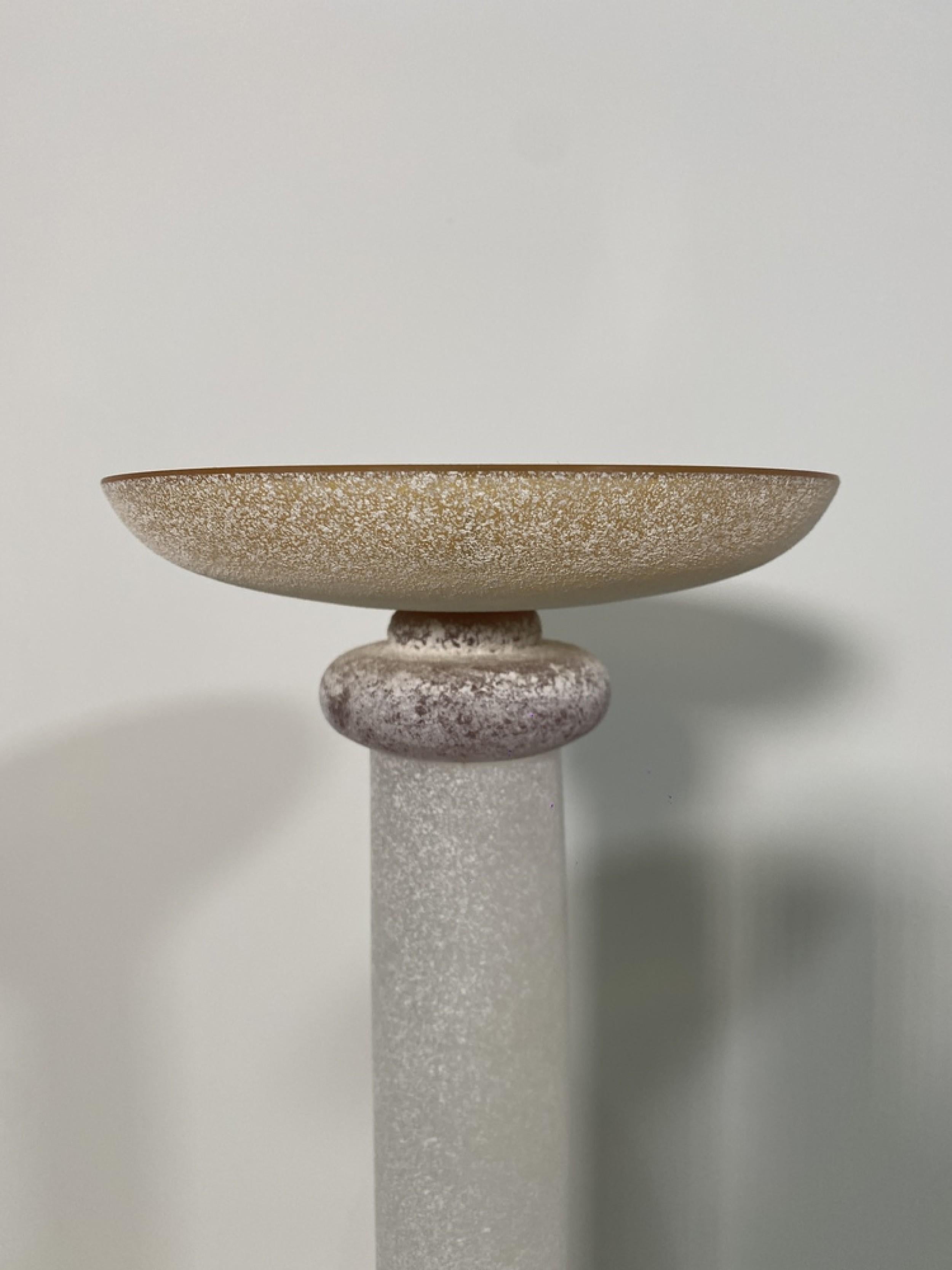 Moderno Set di 3 candelabri in vetro Scavo ambra veneziana di Karl Springer del Medioevo by Segu in vendita