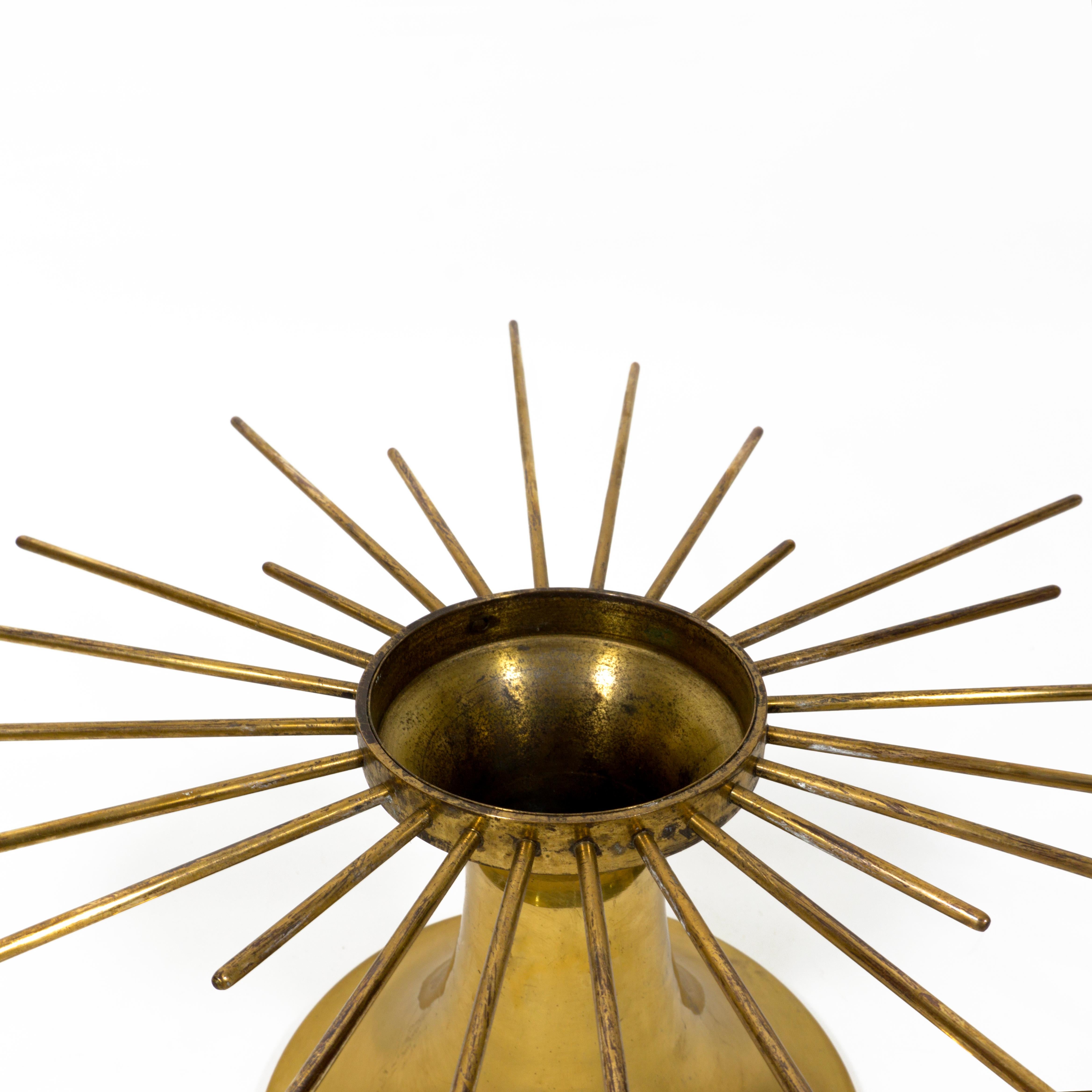 Stunning 1960s Sunburst Set of 3 Large Brass Mid Century Wall Lights Sconces For Sale 4