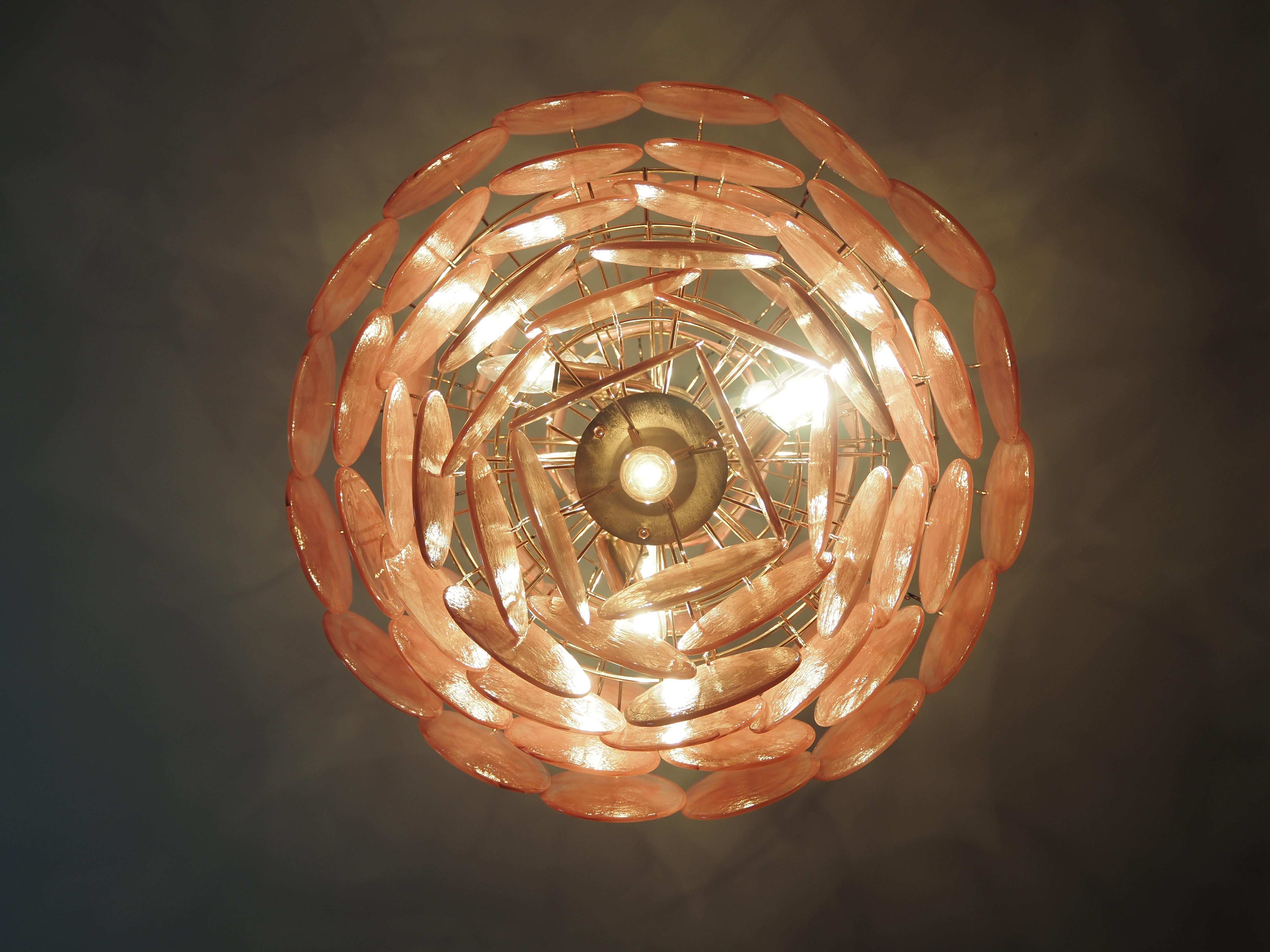 Vetro artistico Set di 3 grandi lampadari a disco di Murano in stile Vistosi, anni Novanta. in vendita