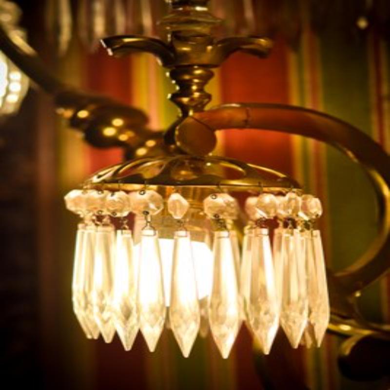 Ensemble de 3 grands lustres à glands en bronze et cristal de Baccarat, années 1930 en vente 8
