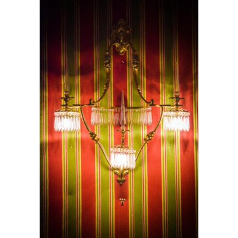 Ensemble de 3 grands lustres à glands en bronze et cristal de Baccarat, années 1930 Excellent état - En vente à Andrézieux-Bouthéon, FR