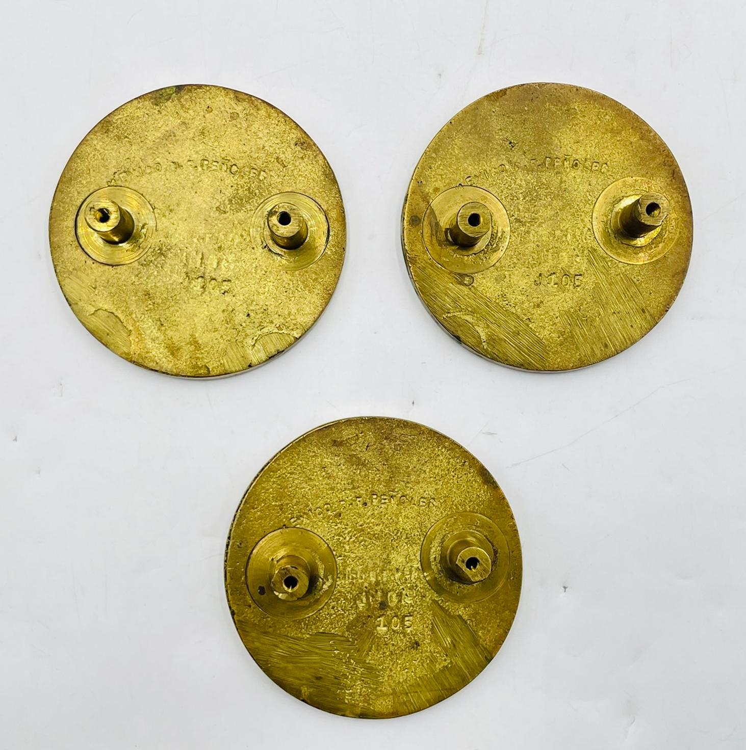 Laiton Ensemble de 3 grandes poignées de porte en laiton et coquillage d'ormeau par Peñoles, Mexique, années 1950 en vente