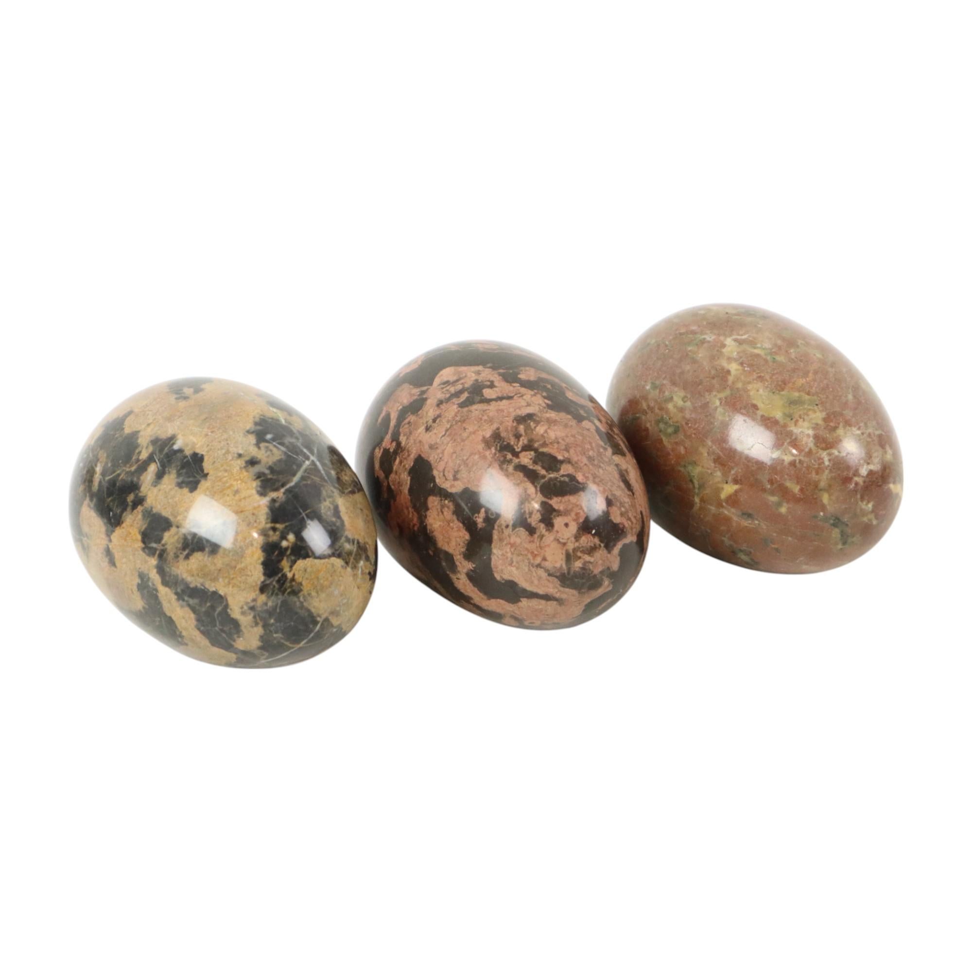 Set of 3 Large Eggs Solid Marble Natural Stone Decorative For Sale 6