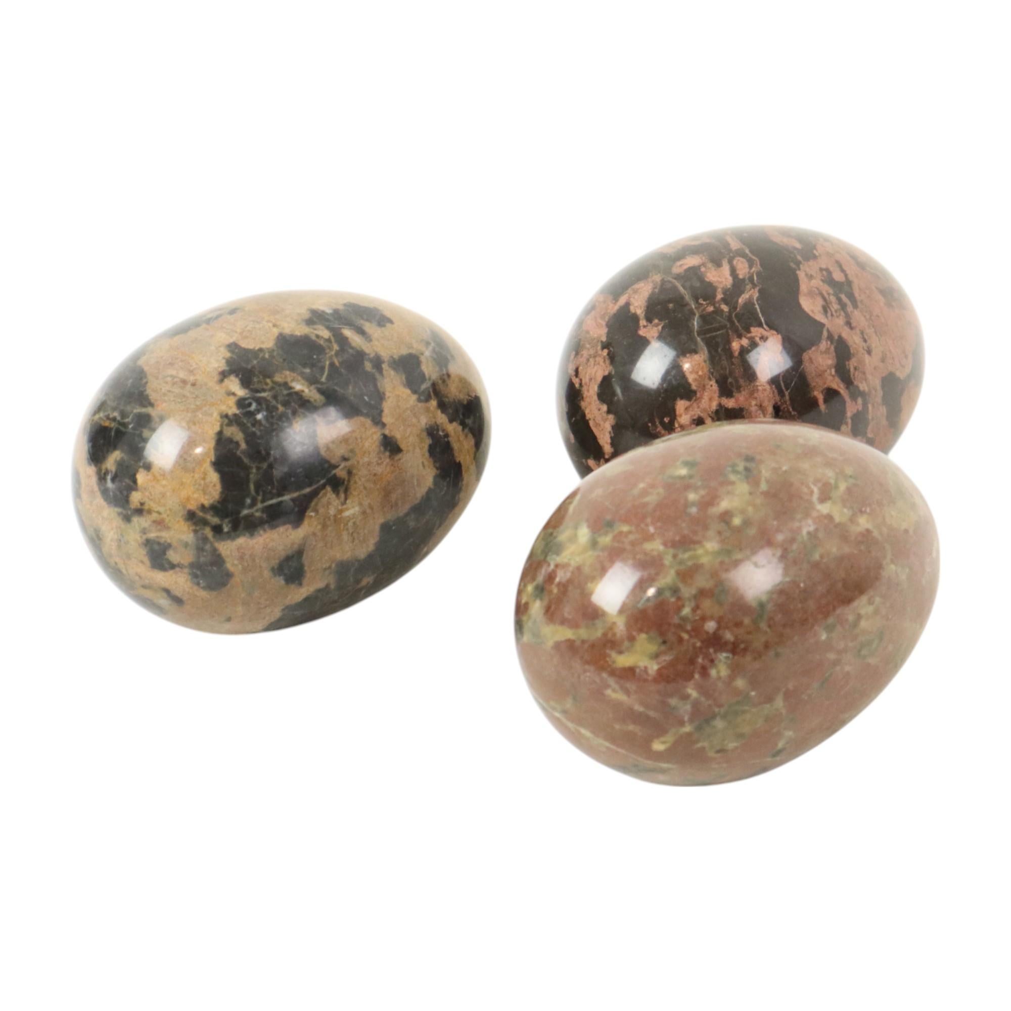 Set of 3 Large Eggs Solid Marble Natural Stone Decorative For Sale 4