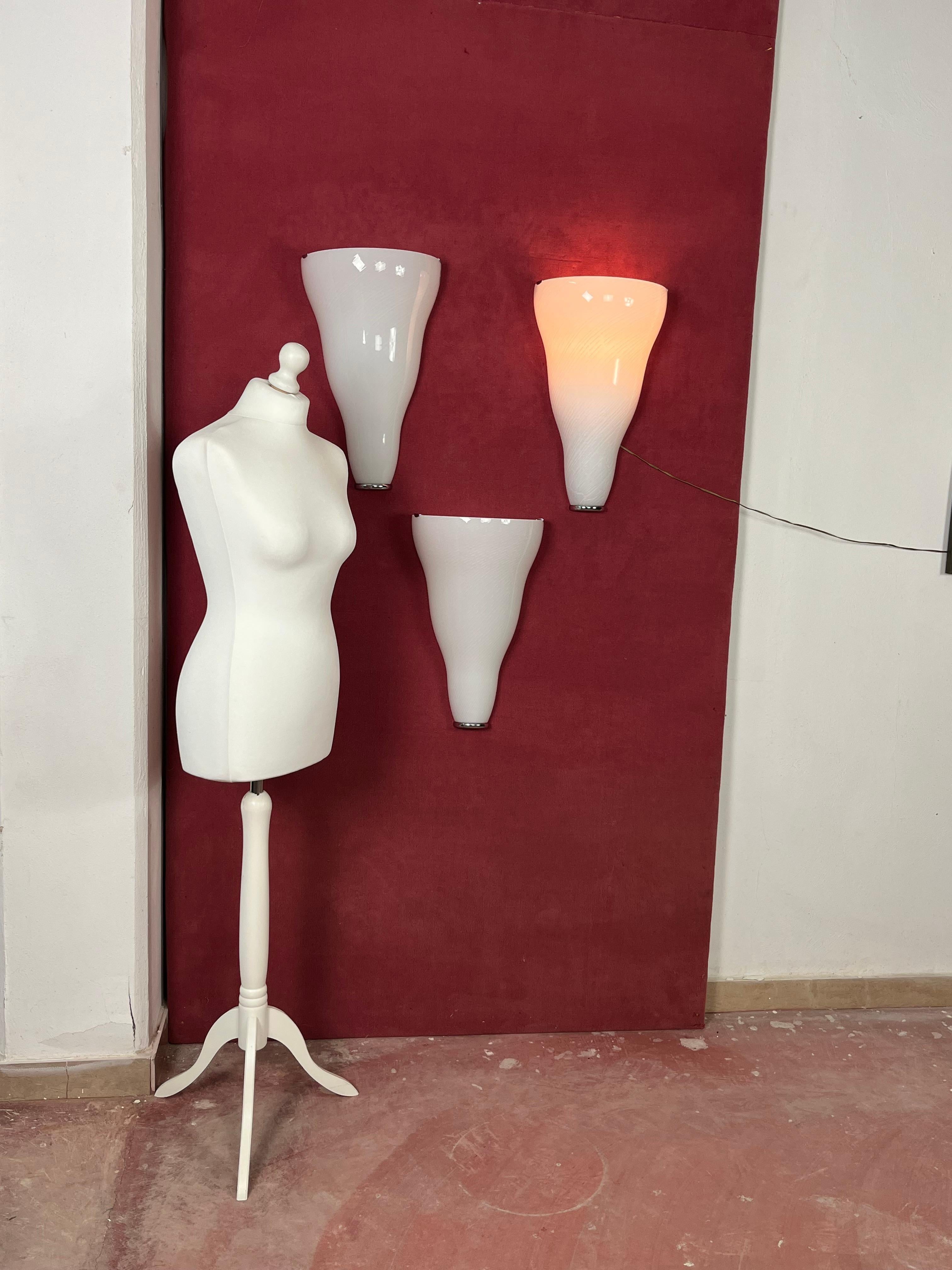 Italian Set Of 3 Large Murano Glass Wall Lamps Leucos, 1980s For Sale