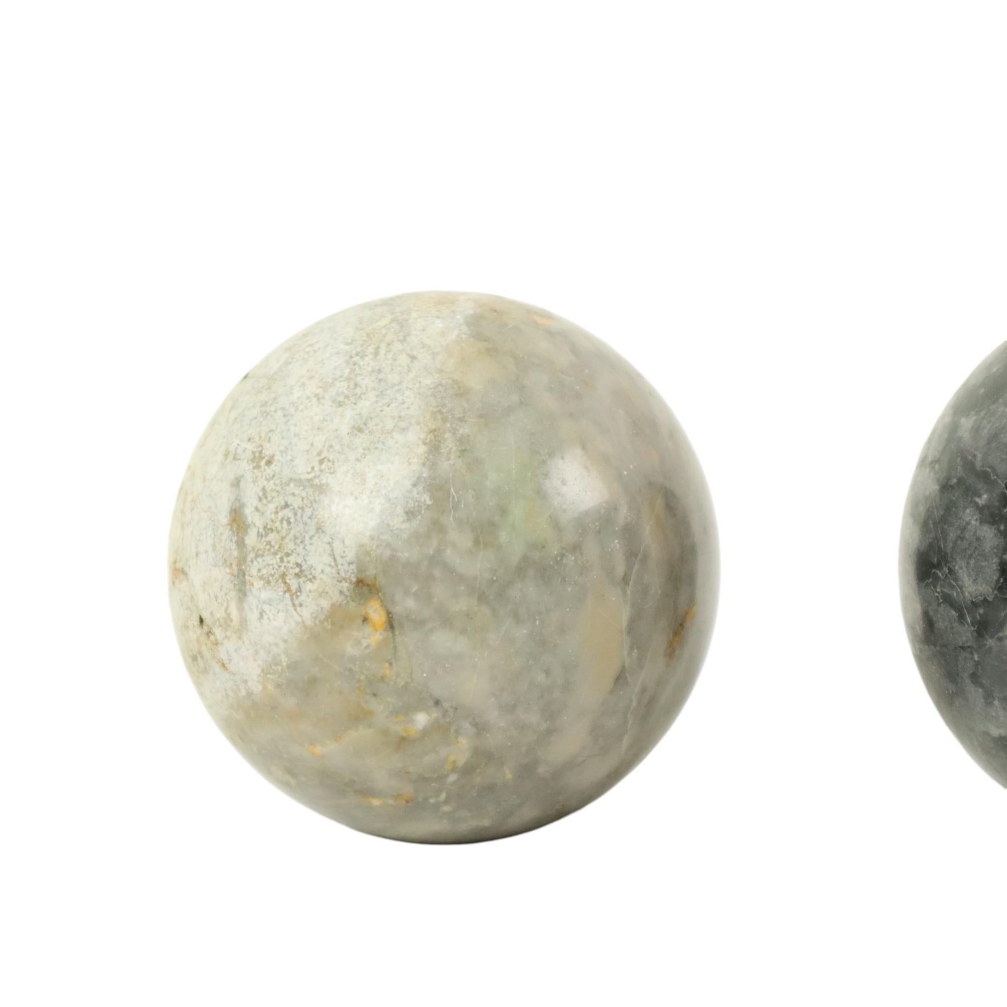 Set of 3 Large Polished Spheres Marble Balls Natural Stone For Sale 2