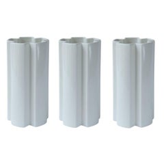 Set of 3 Large Geometric Ceramic KYO Star Vases in White by Mazo Design