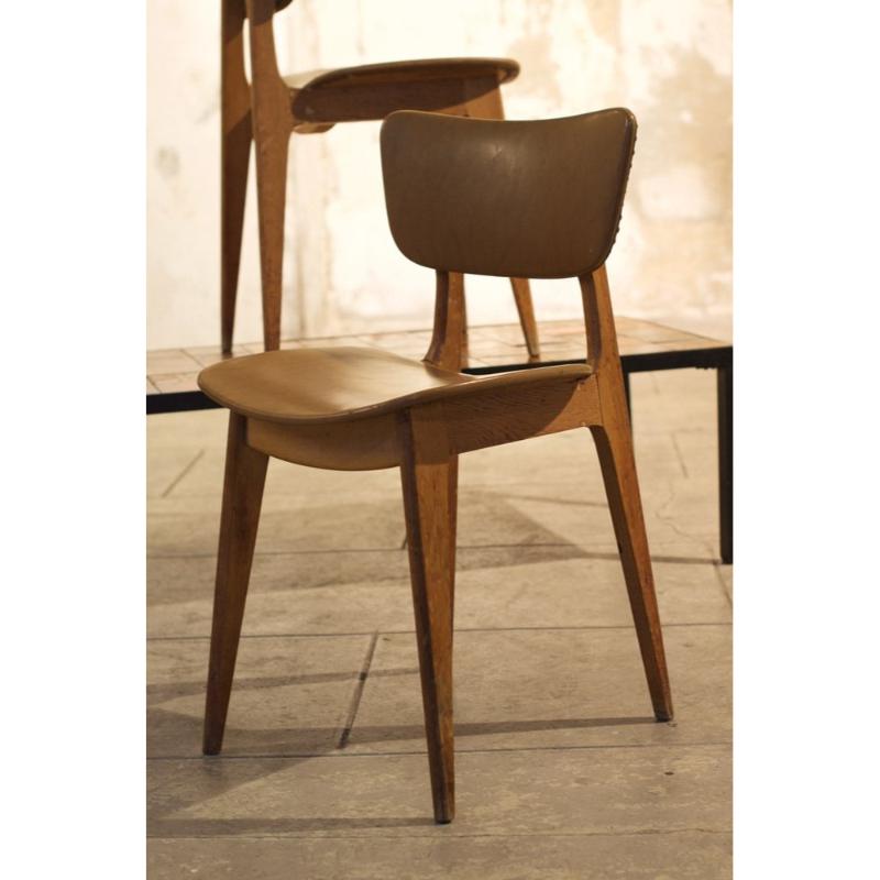 20th Century Set of 3 Leather and Wood Model 6157 Dining Chairs by Roger Landault, 1950s For Sale