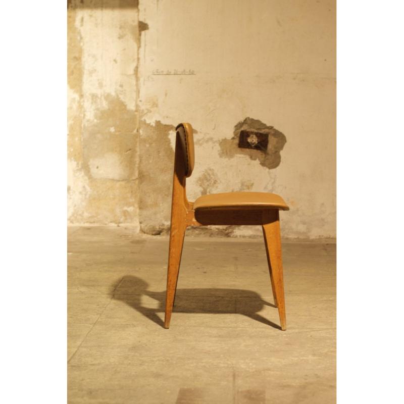 Set of 3 Leather and Wood Model 6157 Dining Chairs by Roger Landault, 1950s For Sale 4