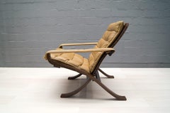 Set of 3 Leather Flex Safari Chairs and 1x Coffee Table by Ingmar Relling