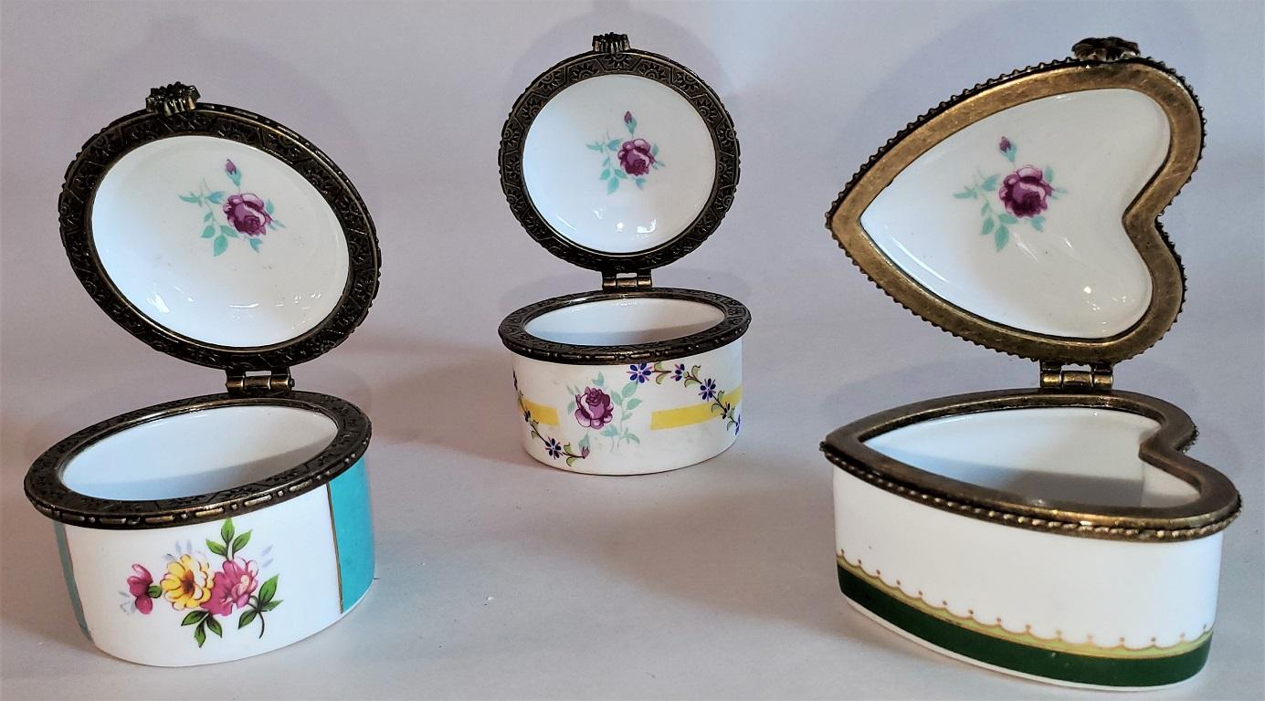 Set of 3 Limoges Style Ring or Snuff Boxes In Good Condition In Dallas, TX