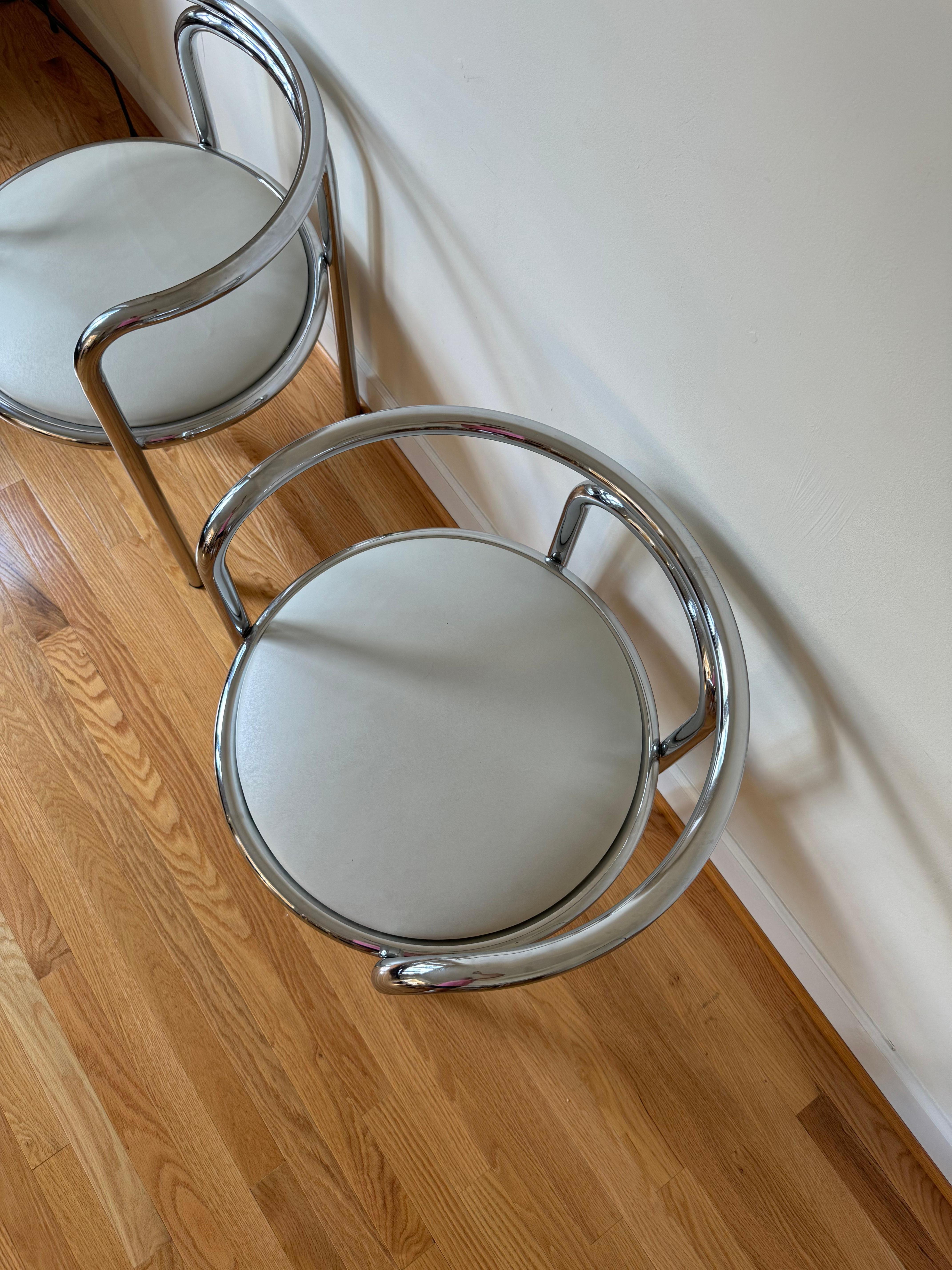 Set of 3 Locus Solus chairs by Gae Aulenti In Good Condition In Centreville, VA