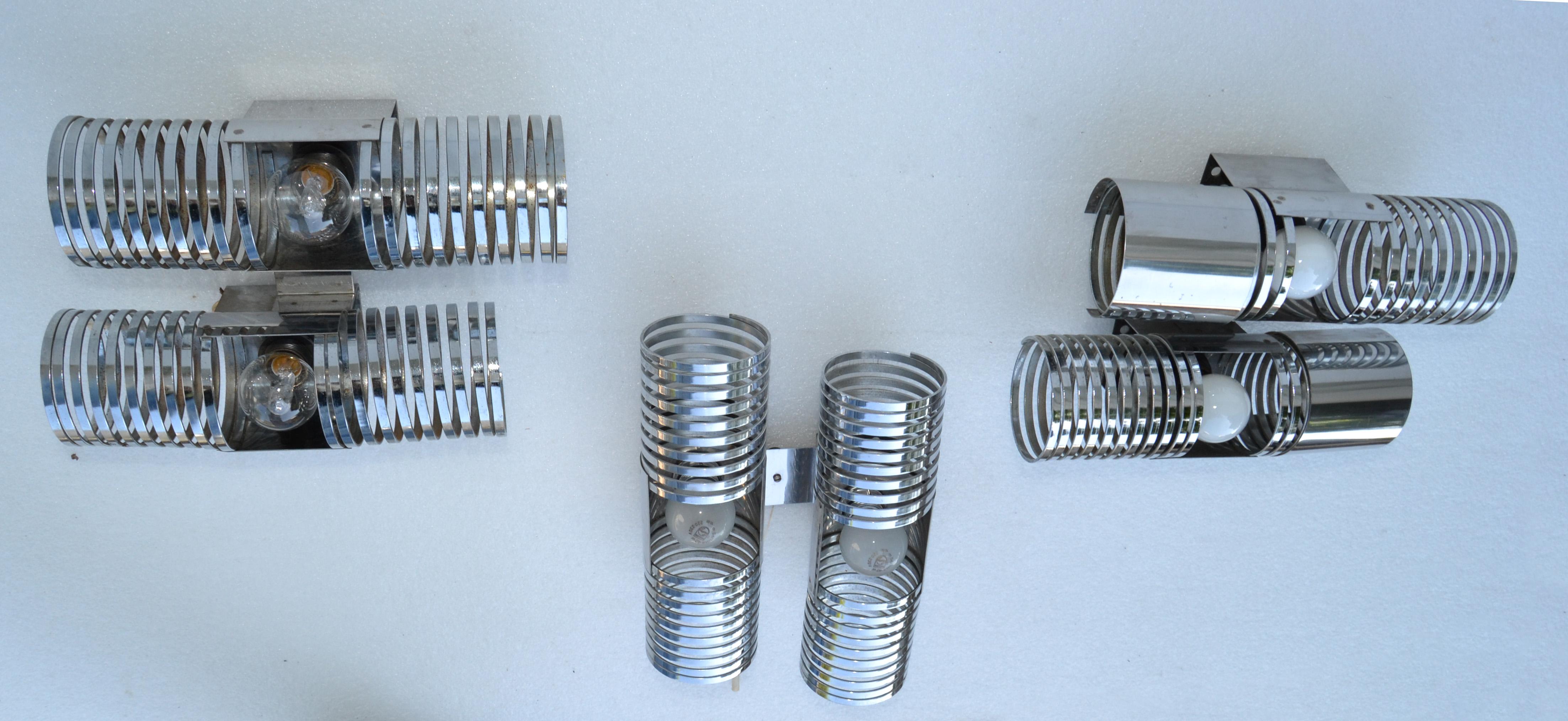 Ensemble de 3 appliques à 2 lumières en forme de serpentin en chrome Machine Age, France, 1970 en vente 5