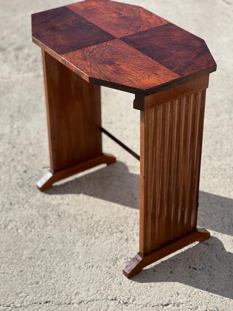 Art Deco Set of 3 mahogany nesting tables 1930. For Sale