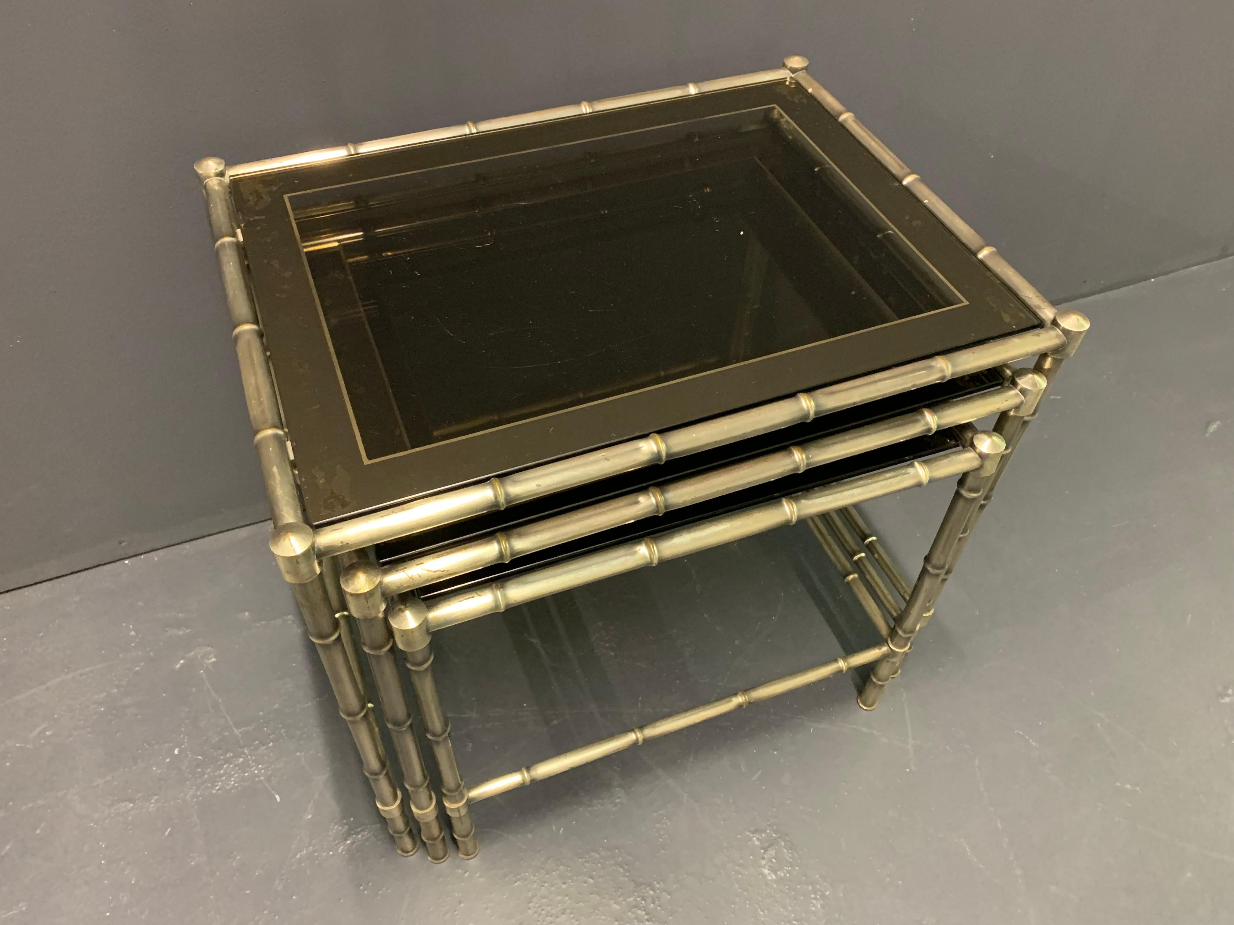 Ensemble de 3 tables gigognes de style bambou de la Maison Bagues en vente 3