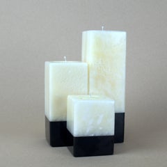 Set di 3 portacandele in onice intagliato manualmente con base nera