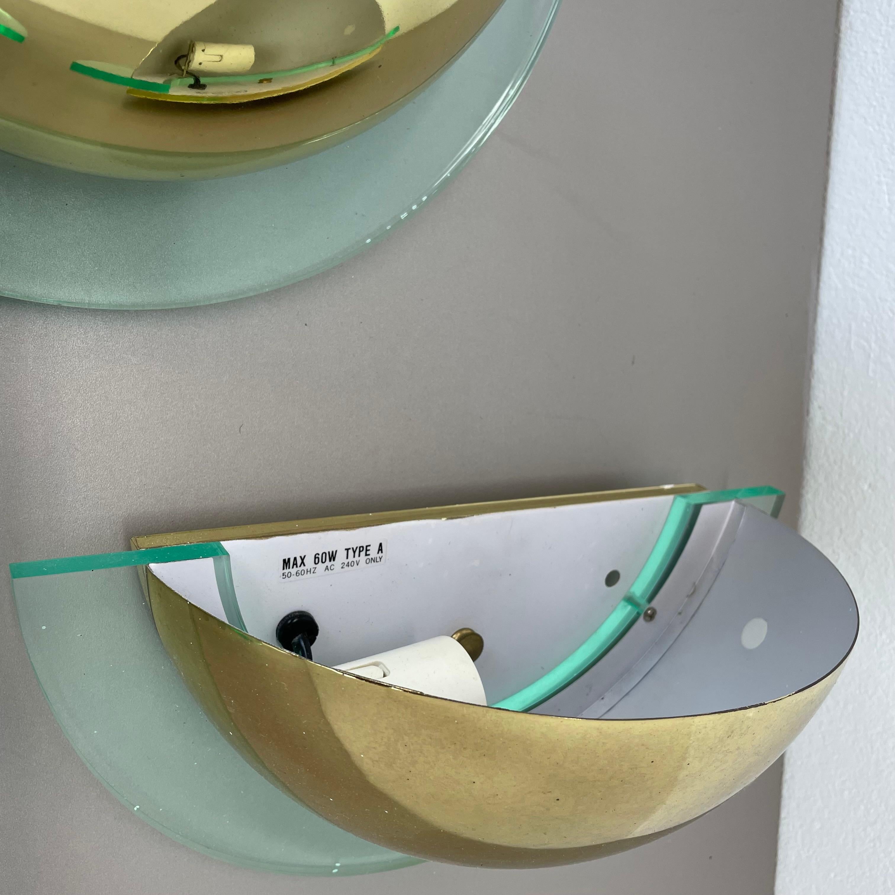 Set di 3 lampade da parete post-moderne in metallo e vetro acrilico di Hustadt Leuchten, anni '80 in vendita 3