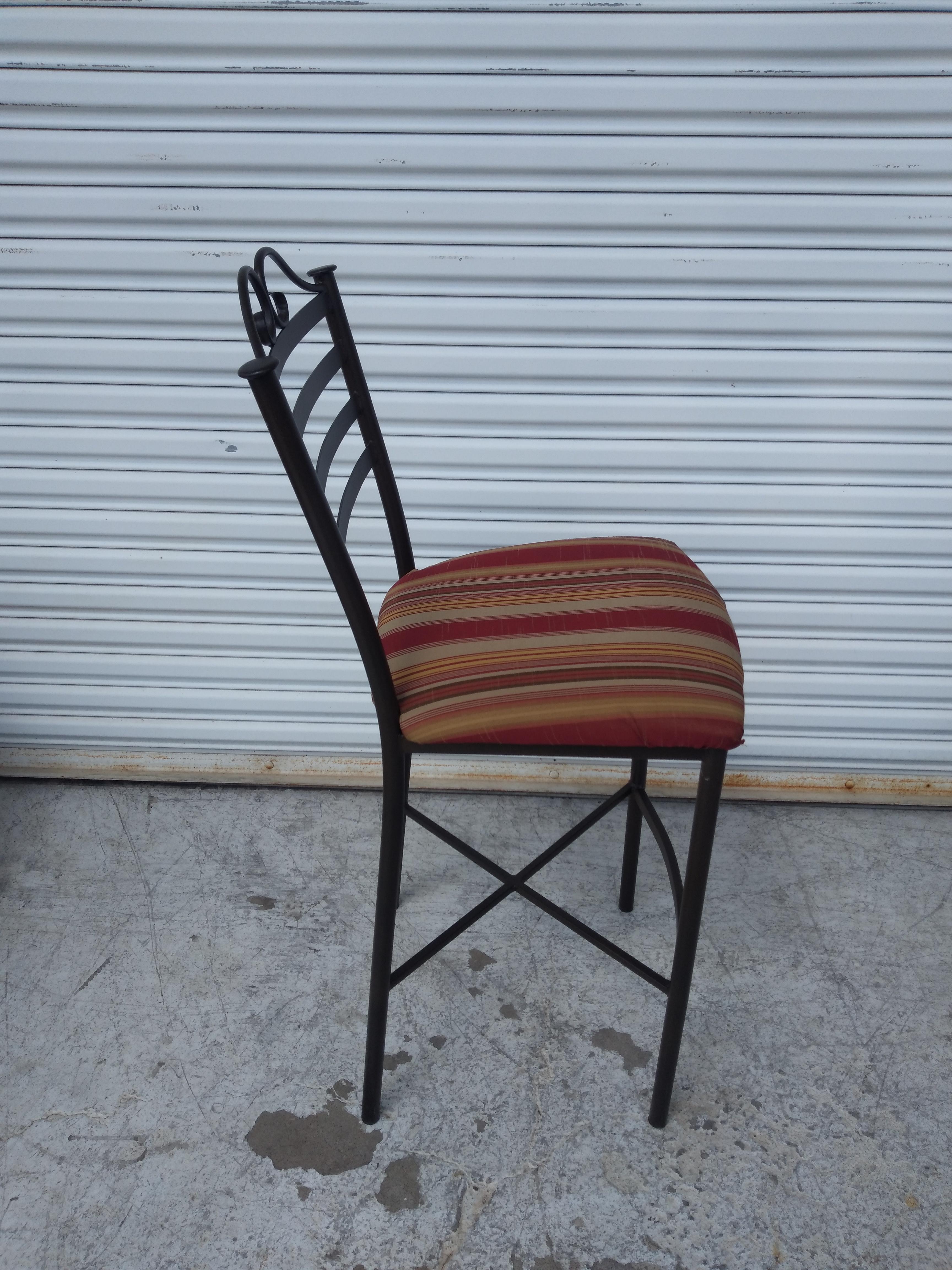 20ième siècle Ensemble de 3 tabourets de bar Tempo Industries en vente