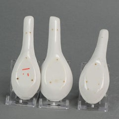 Set of 3 Mid 20th Century Chinese Porcelain Flowers Spoons, 20th Century