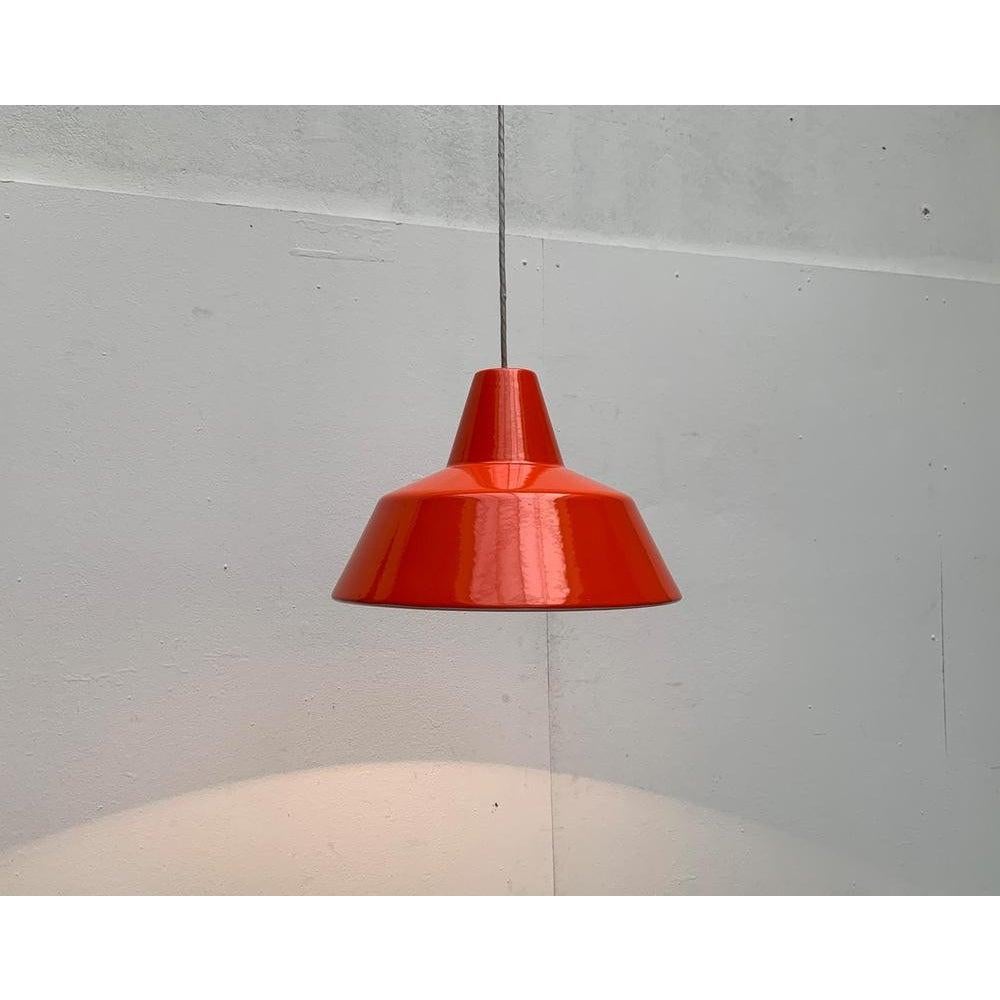 Set di 3 lampade a sospensione Emaille Amatur danesi di metà secolo, anni '60 in vendita 5