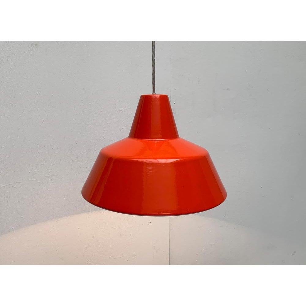 Set di 3 lampade a sospensione Emaille Amatur danesi di metà secolo, anni '60 in vendita 2