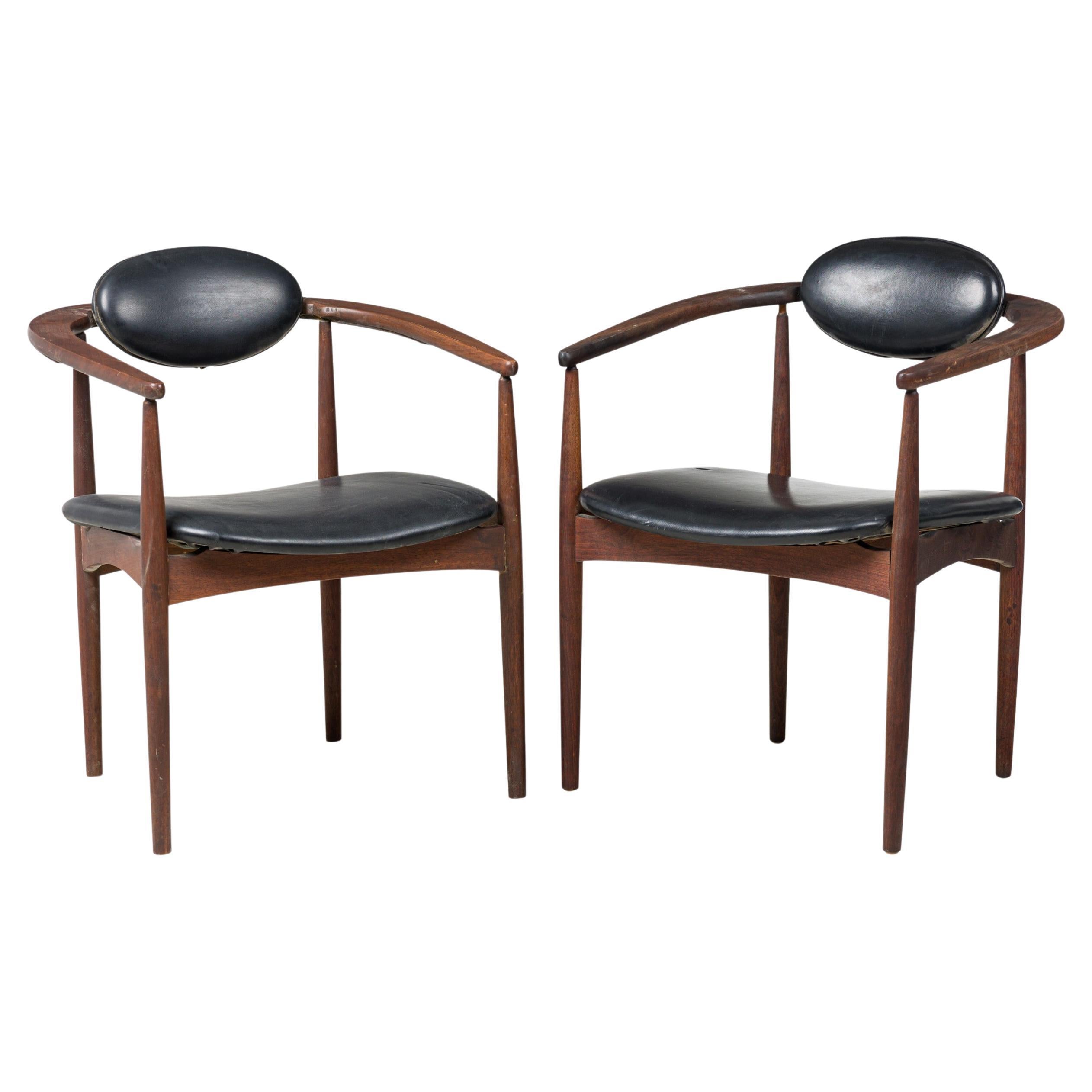 Set of 3 Midcentury Danish Modern Black Leather Upholstered Armchairs, Manner O For Sale