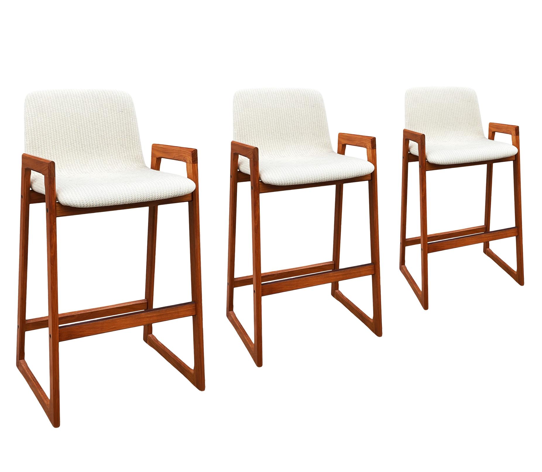 Set of 3 Midcentury Danish Modern Teak Bar Stools with Fabric Seats In Good Condition For Sale In Philadelphia, PA