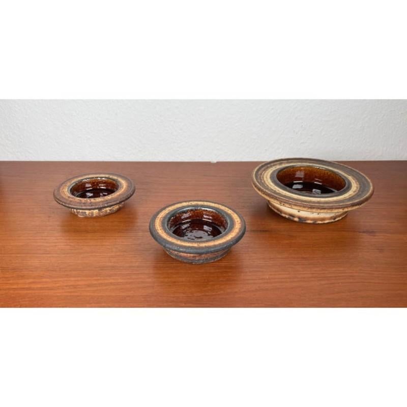 Juego de 3 cuencos de cerámica danesa de mediados de siglo, Brigitte Andrzejak, años 60 siglo XX en venta