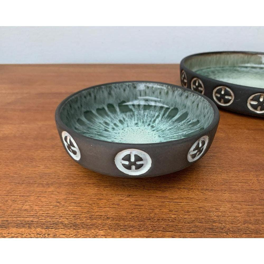 Mid-Century moderno Set di 3 ciotole in Studio Pottery danese di metà secolo di Frank Keramik, anni '60 in vendita