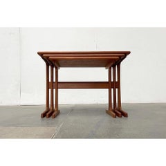 Set of 3 Mid-Century Danish Teak Nesting Tables from Vildbjerg Møbelfabrik, 960s