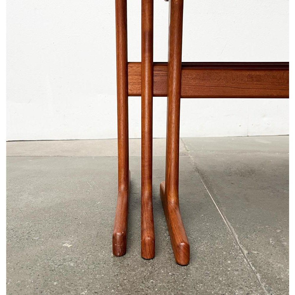 Set of 3 Mid-Century Danish Teak Nesting Tables from Vildbjerg Møbelfabrik, 960s For Sale 1