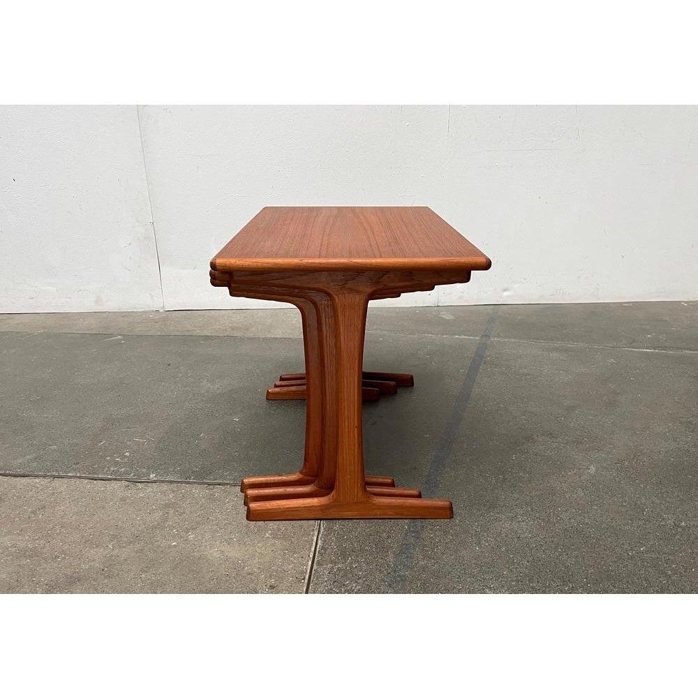 Set of 3 Mid-Century Danish Teak Nesting Tables from Vildbjerg Møbelfabrik, 960s For Sale 3