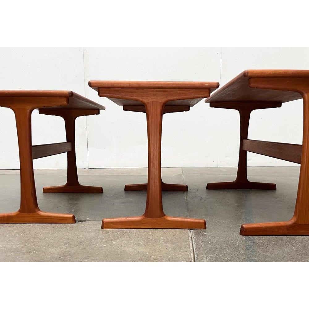 Set of 3 Mid-Century Danish Teak Nesting Tables from Vildbjerg Møbelfabrik, 960s For Sale 4