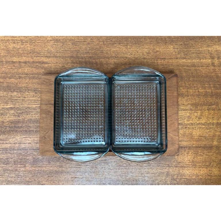 Satz von 3 dänischen Teakholz-Tabletts mit Gläsern aus der Mitte des Jahrhunderts von Lüthje Wood, 1960er im Zustand „Hervorragend“ im Angebot in Hamburg, DE