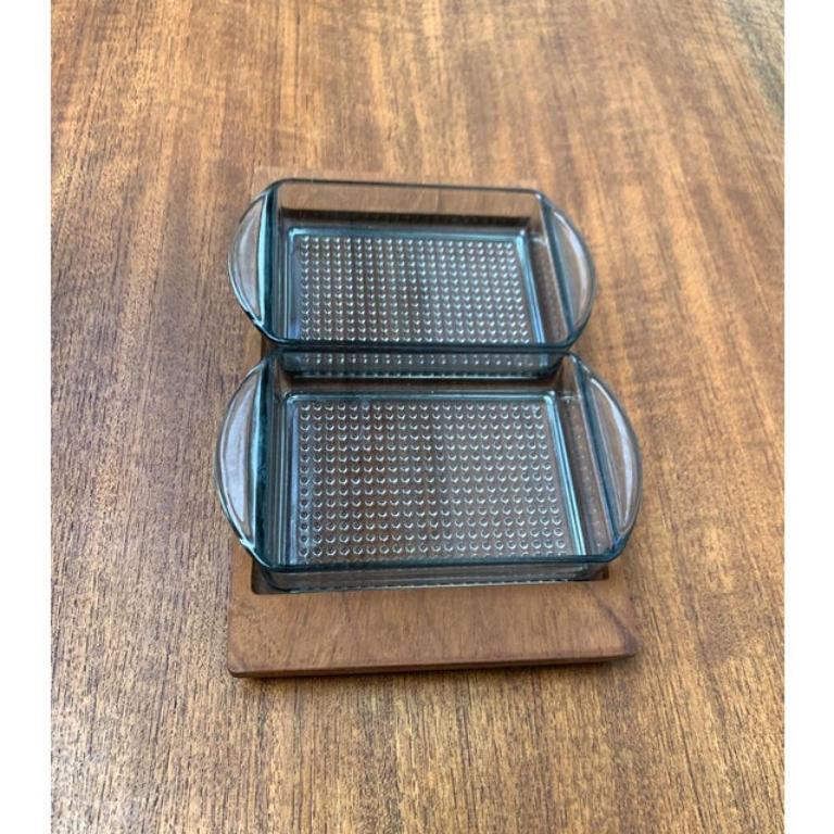 Satz von 3 dänischen Teakholz-Tabletts mit Gläsern aus der Mitte des Jahrhunderts von Lüthje Wood, 1960er (20. Jahrhundert) im Angebot
