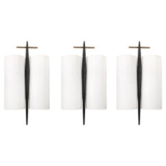 Set di 3 lampade di metà secolo in vetro smerigliato, ottone e smalto nero di Maison Arlus