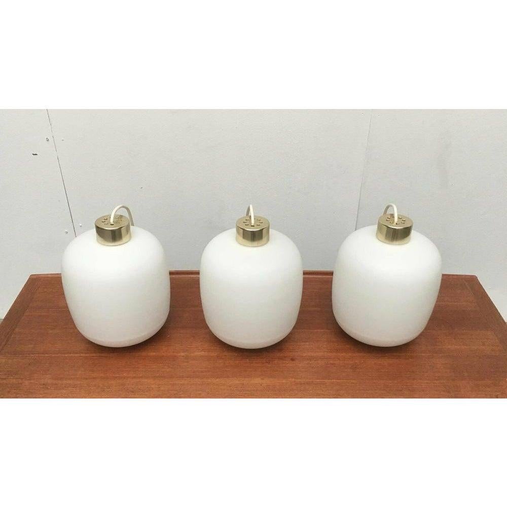 Set of 3 Mid-Century German Balloon Glass Pendant Lamps, 1960s For Sale 4