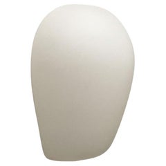 Satz von 3 deutschen Mid-Century-Wandleuchten aus Muschelglas von Wilhelm Wagenfeld, 1950er Jahre