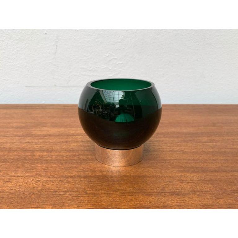 Mid-Century German Space Age Glass Ball Bowl from Quist, 1960s, Set of 3, in Very Good conditions. Designed 1960 to 1969 official proof of authenticity such as vintage catalogs,
designer records.

Additional information:
Material: Glass,