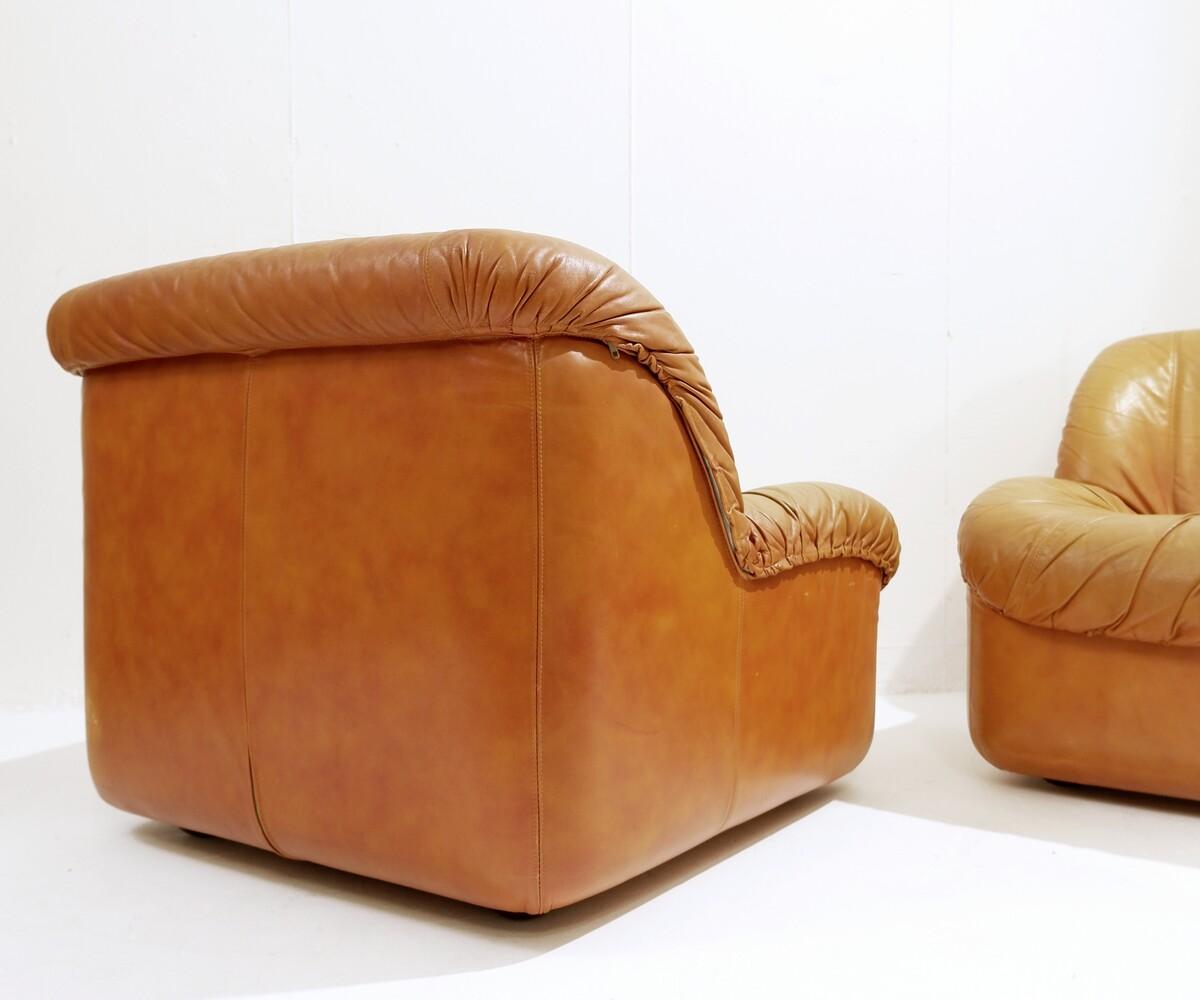 20th Century Set of 3 Mid Century Italian Moroso Armchairs in Cognac Leather