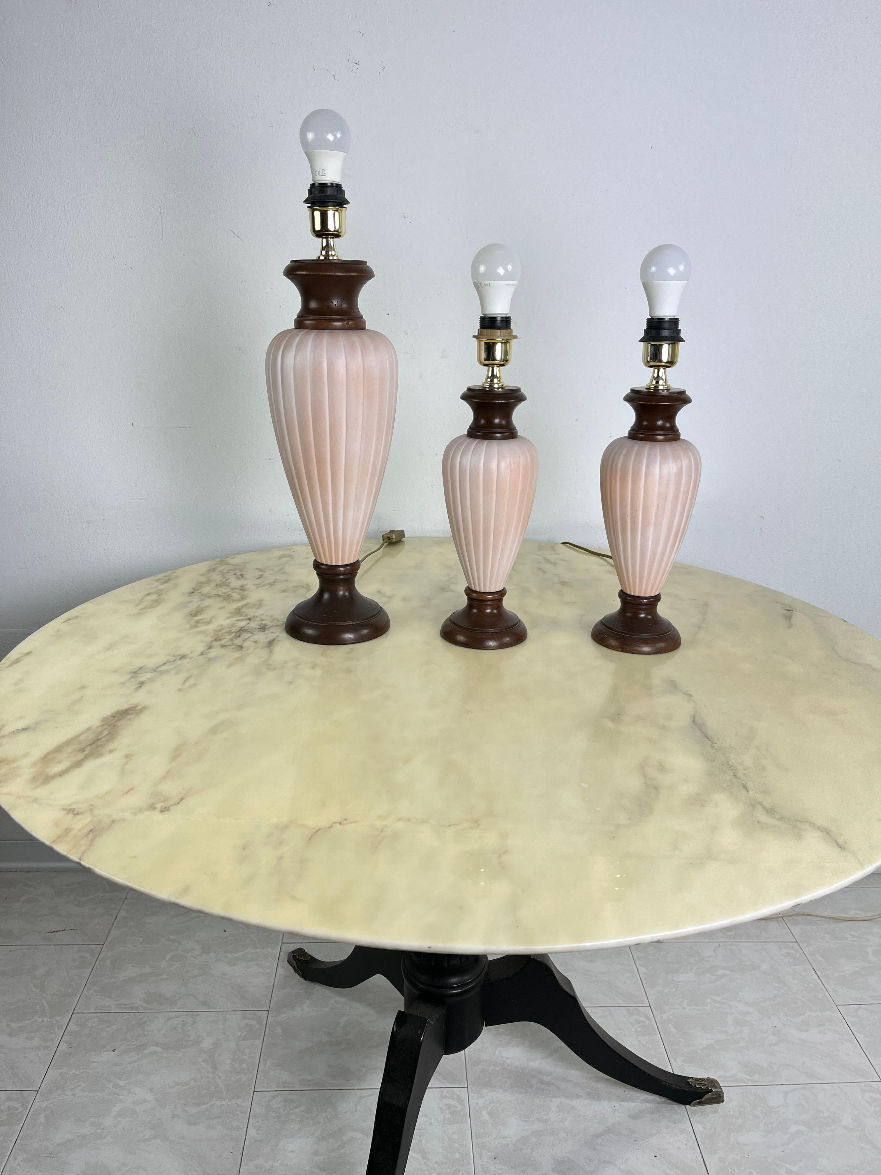 Set of 3 Mid-Century Italian Table Lamps in Wood And Ceramic 1960s In Good Condition For Sale In Palermo, IT