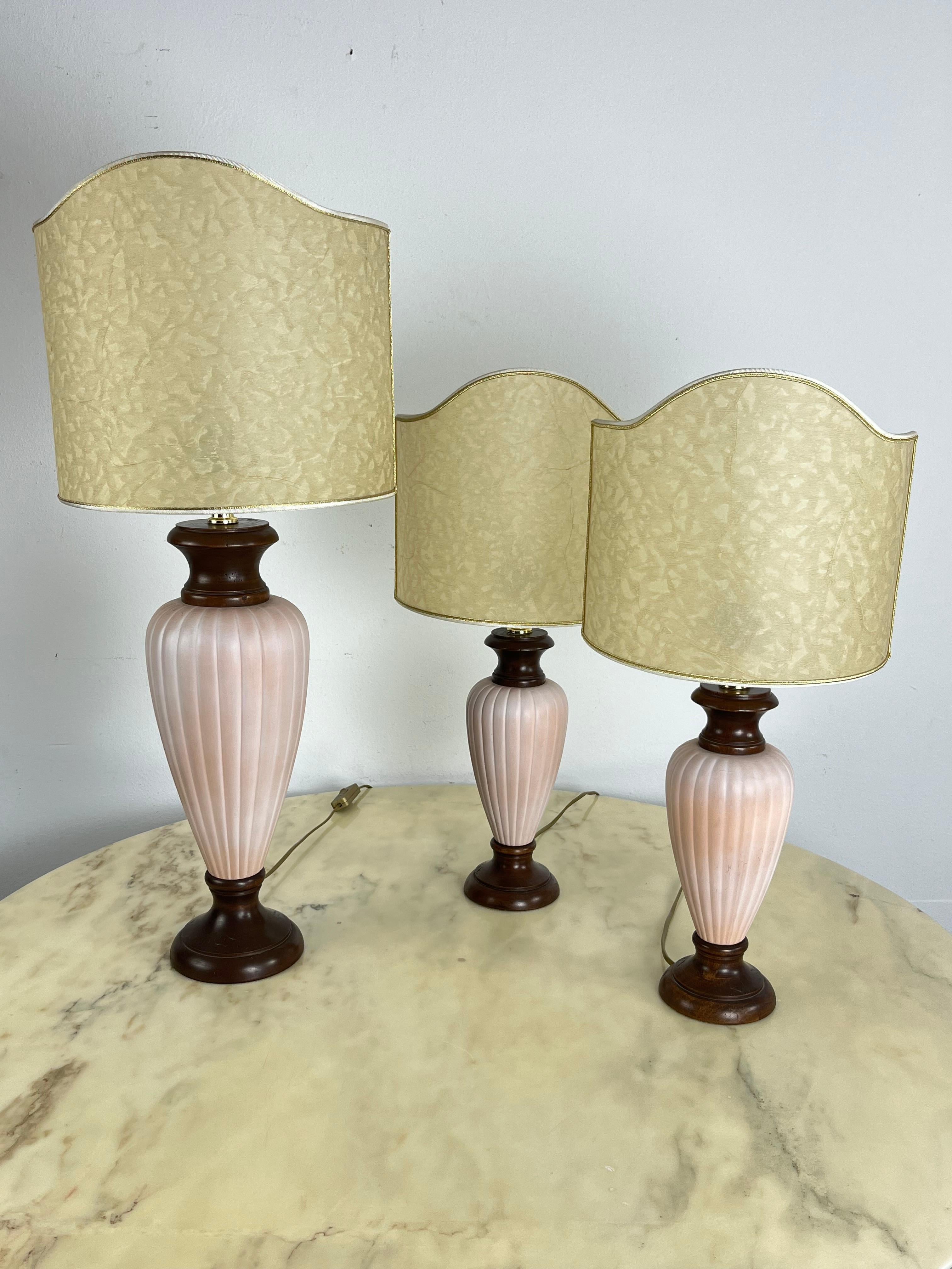 Set of 3 Mid-Century Italian Table Lamps in Wood And Ceramic 1960s For Sale 3