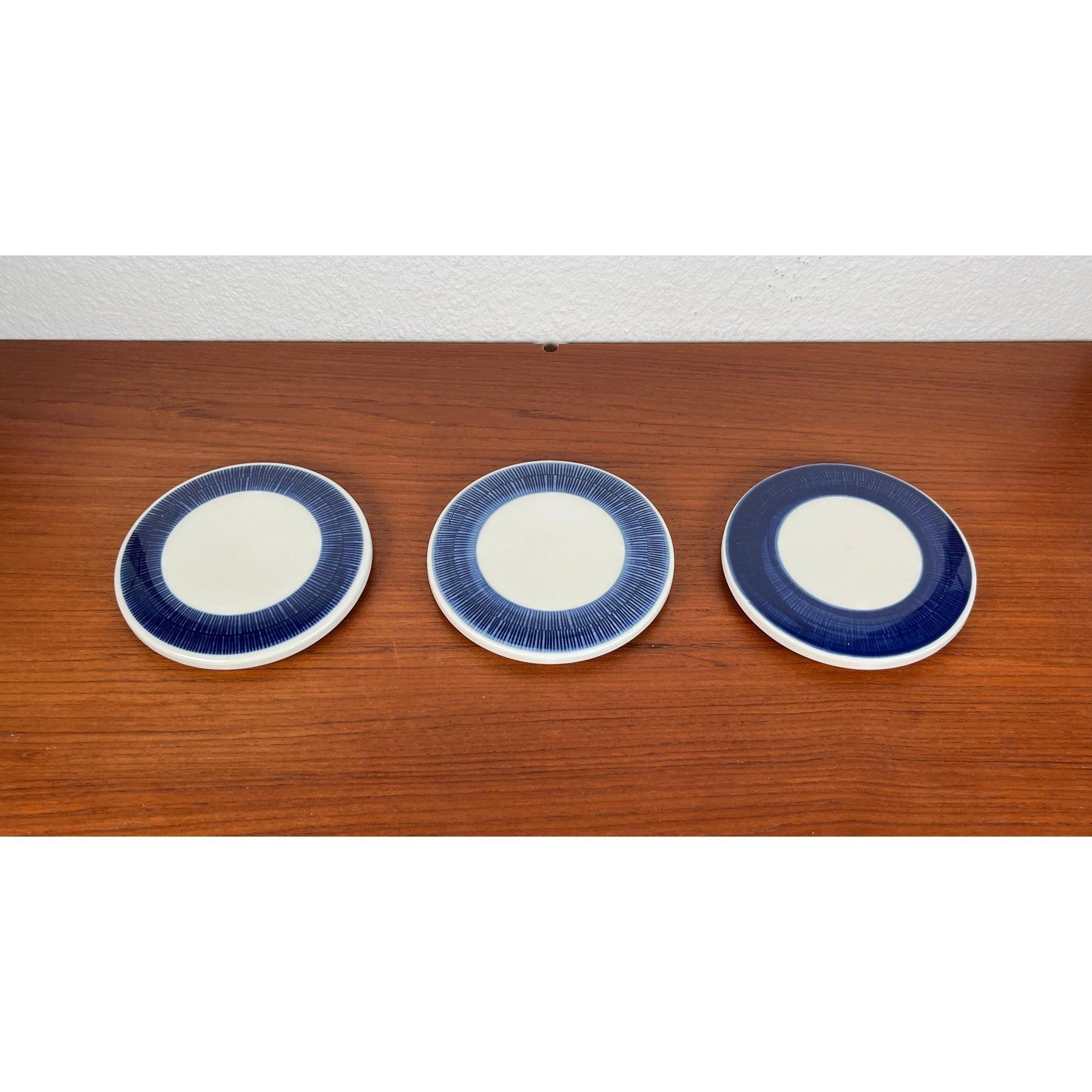 Set di 3 coperchi della serie Koka Blue, Blau, Bla di Hertha Bengtson, anni '50, di metà secolo in vendita 1