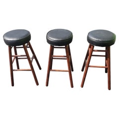 Set di 3 sgabelli da bar di metà secolo in acero e pelle