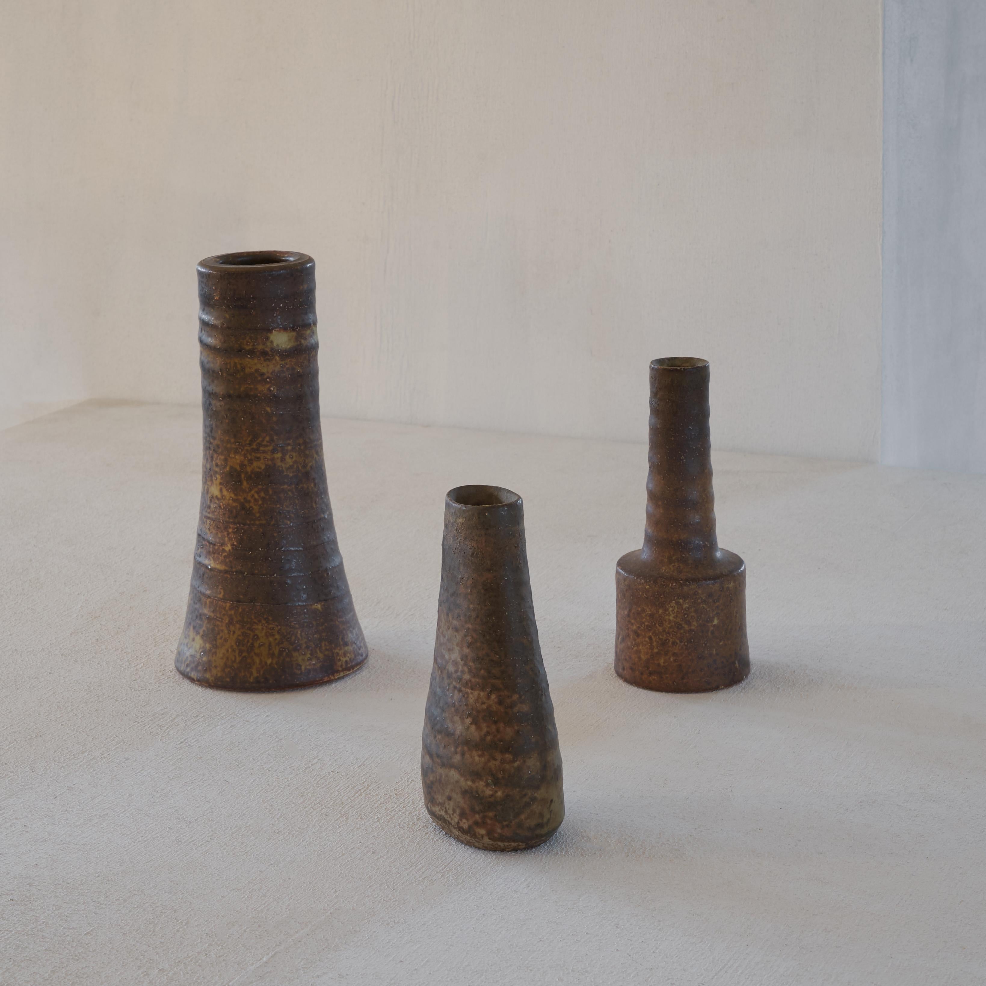 Mid-Century Modern Set of 3 Mid Century Mobach Pottery Vases For Sale